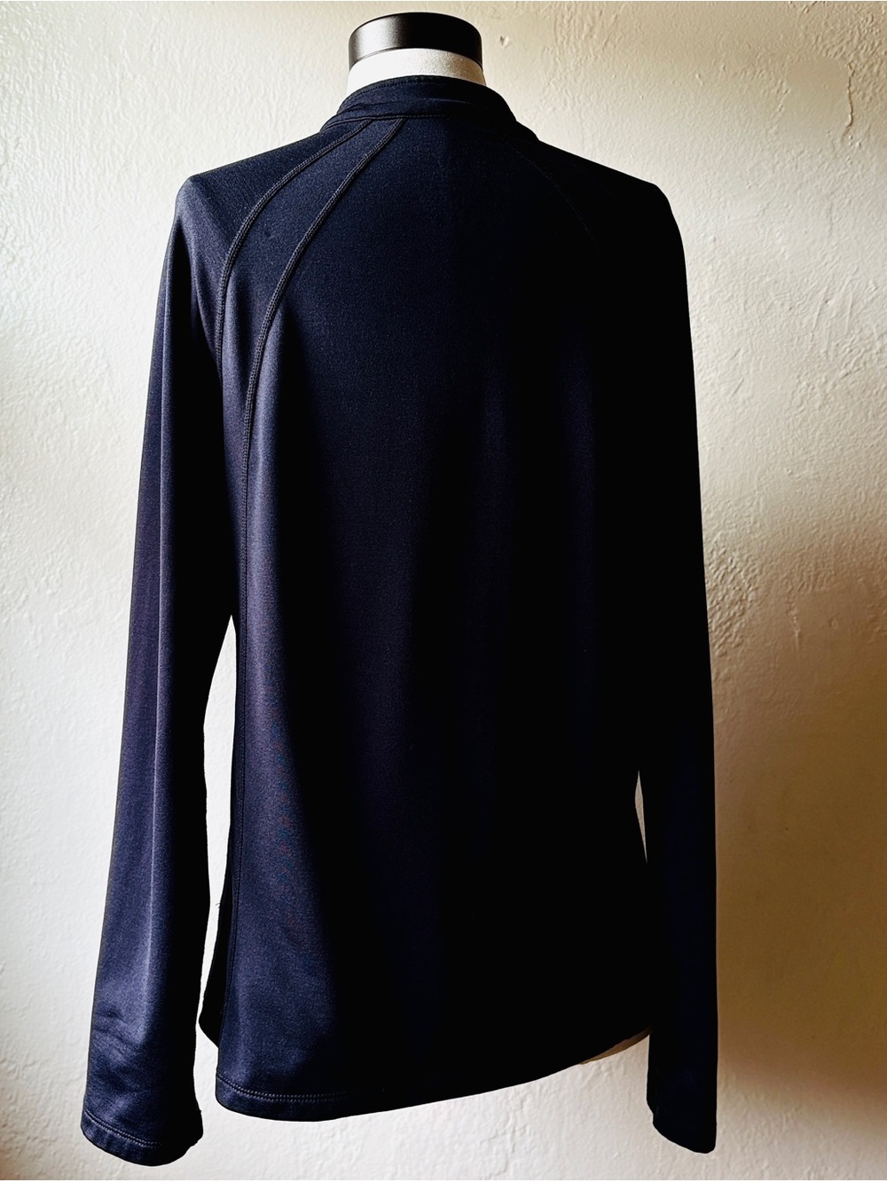 Batman Run DC Running Man Womens Black Quarter 1/4 Zip Pullover Top Size S Logo - Picture 8 of 11